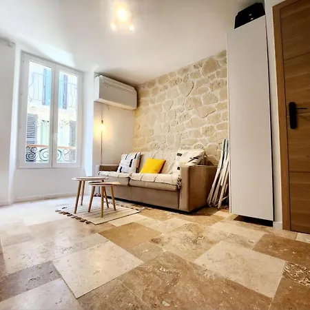 Le Borello Bleu - Joli T2 Dans Le Vieil Apartmán Antibes