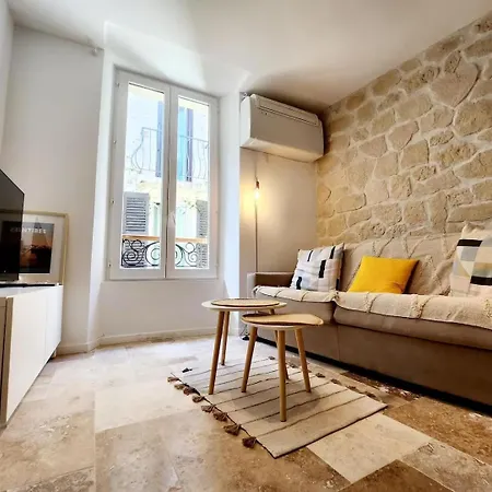 Le Borello Bleu - Joli T2 Dans Le Vieil * Antibes