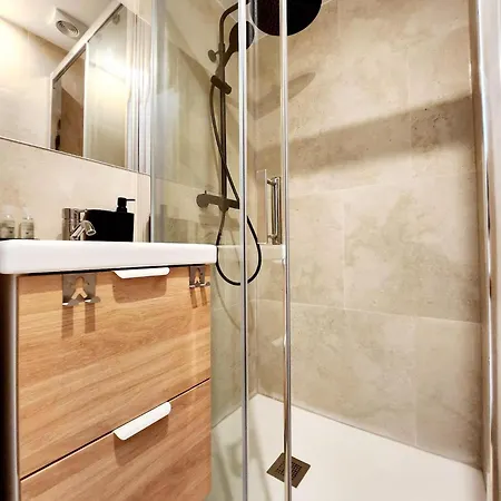 Le Borello Bleu - Joli T2 Dans Le Vieil أنتيب