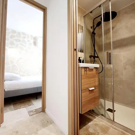 Le Borello Bleu - Joli T2 Dans Le Vieil شقة *